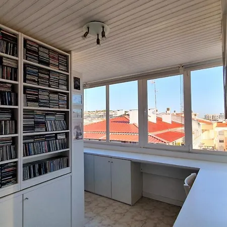 New! Family With 2 Bedroom, 2 Terrace * Costa da Caparica