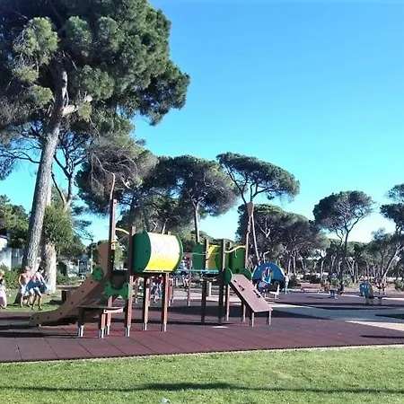 New! Family With 2 Bedroom, 2 Terrace Apartamento Costa da Caparica